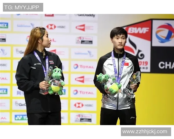 武汉羽毛球队反击战术解析与实战应用探讨