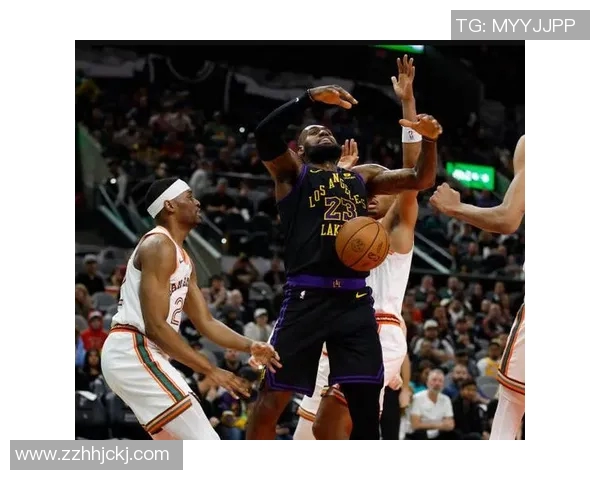 湖人对决马刺精彩回顾赛季关键战役的背后故事与球员表现分析