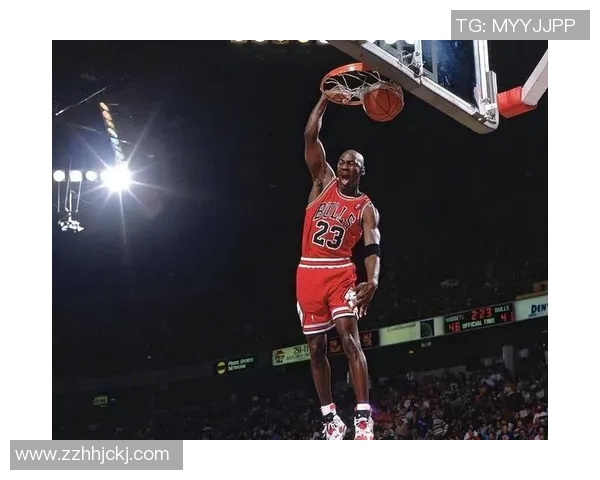 科比在对阵黄蜂时的经典扣篮瞬间回顾与精彩解析