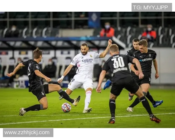 门兴格拉德巴赫对阵皇家马德里精彩比赛视频回顾与分析