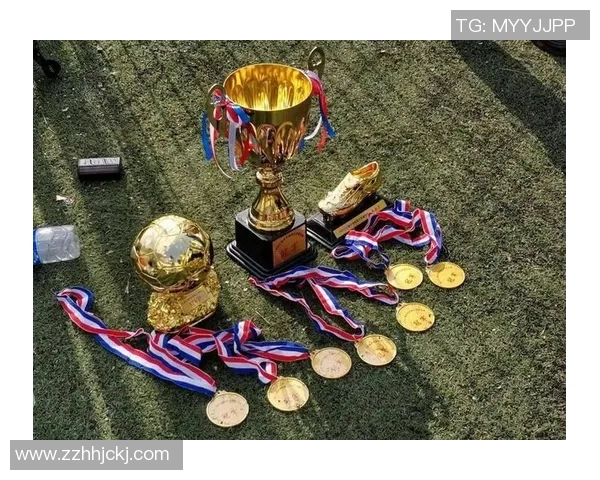 福冈黄峰迎战德岛球队期待精彩对决展现足球魅力与激情