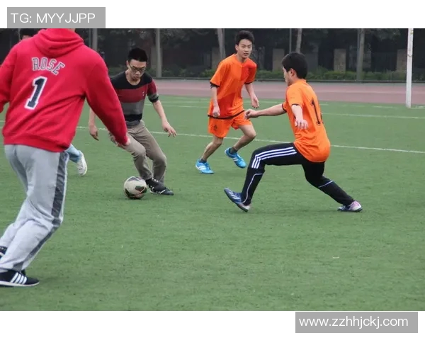 阿斯塔与里斯本的较量揭示足球战术与团队精神的完美结合