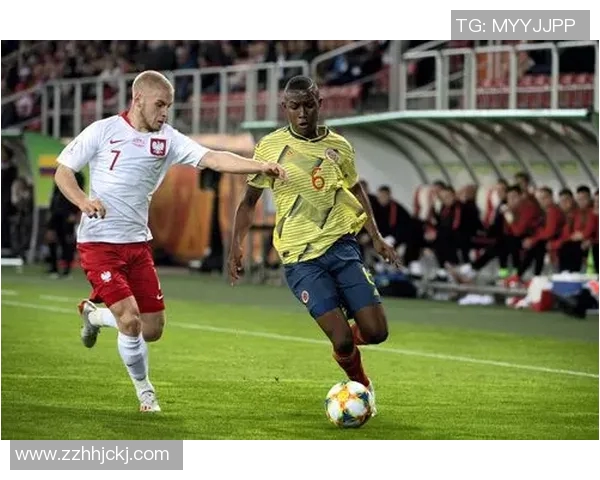 日本与哥伦比亚足球对决全景回顾与精彩瞬间分析