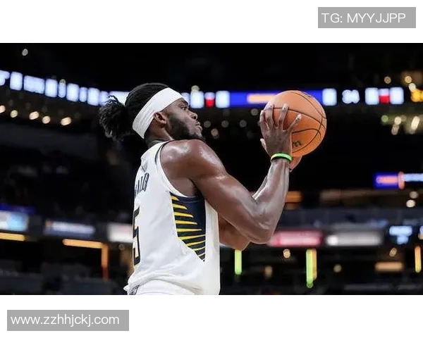贾雷斯沃克:新星崛起与未来篮球发展的无限可能 贾雷斯沃克:新星崛起与未来篮球发展的无限可能