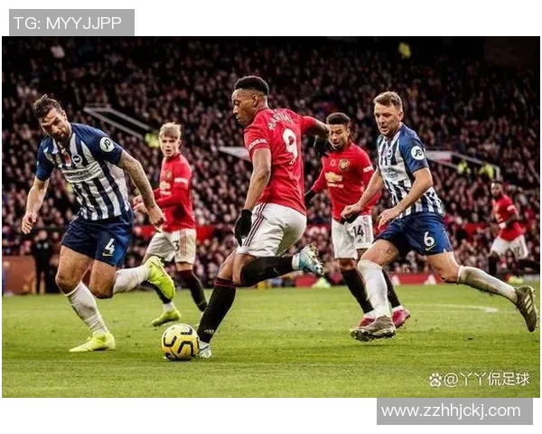 曼联与布莱顿对决裁判执法分析及比赛影响探讨 曼联与布莱顿对决裁判执法分析及比赛影响探讨